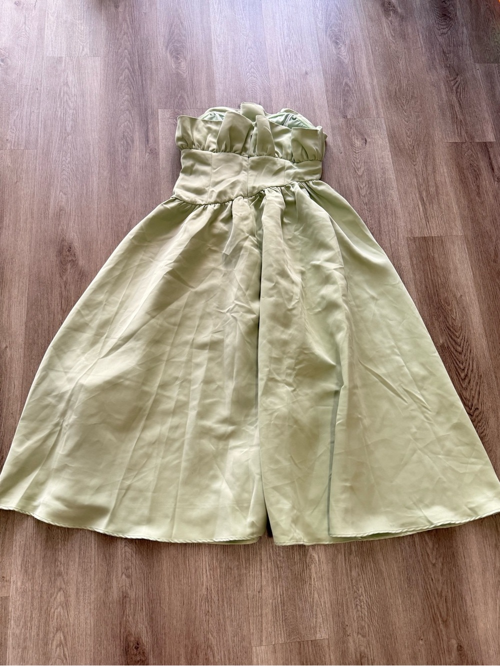 elliatt laurel green satin ruffle bust boned strapless maxi gown dress XL NEW - Picture 9 of 15